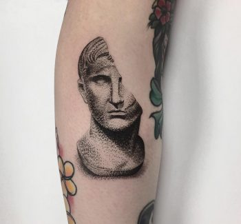 Dot-work bust by @charley_gerardin