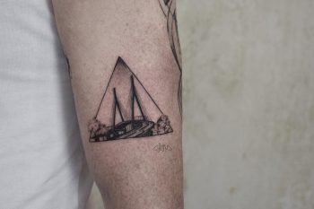 Köhlbrandbrücke tattoo by @alinabaertattoo