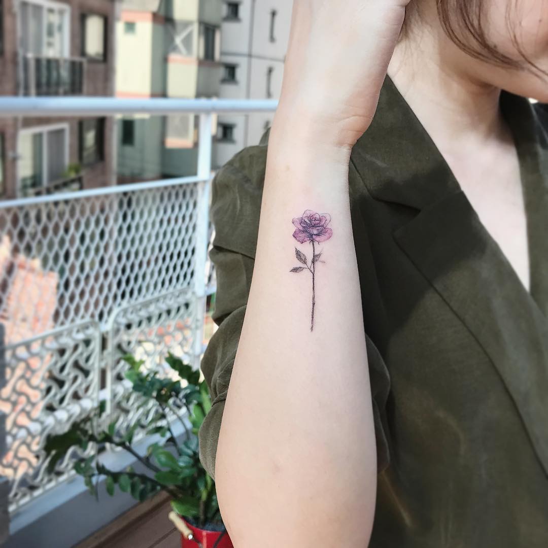 Purple rose by @tattooist_flower