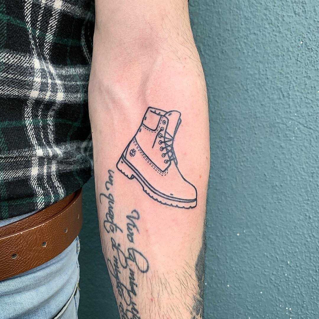 Timberland tattoo by @themagicrosa
