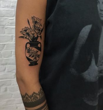 Vase by @lonewolftattoo