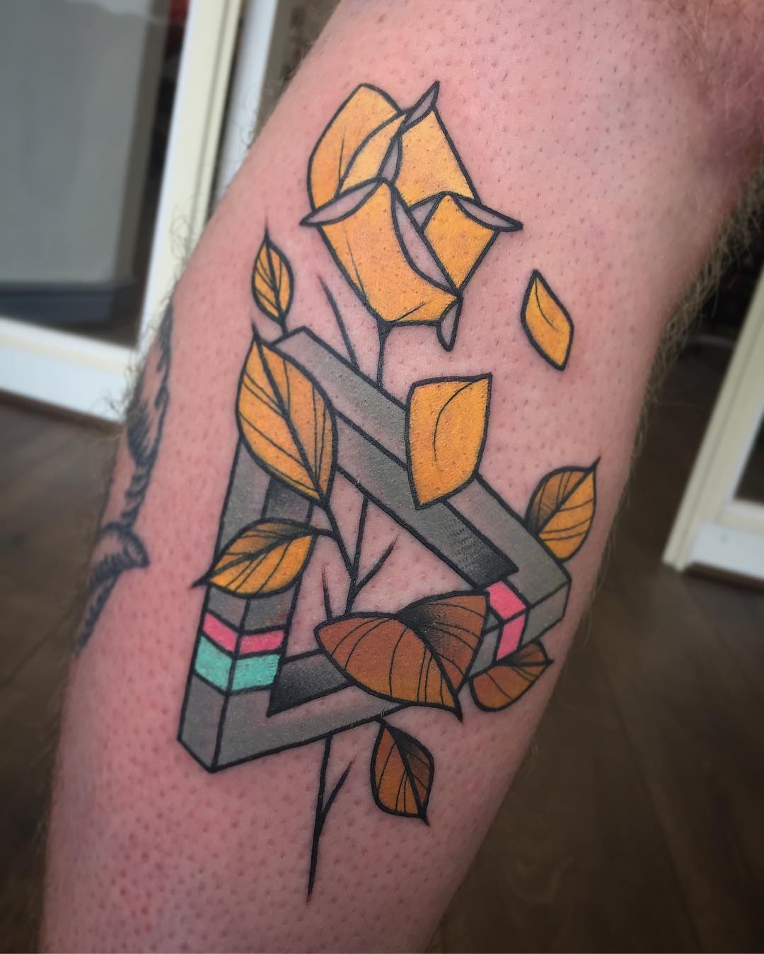 Yellow rose and Penrose triangle by @pau1terry_