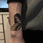 Blackwork stairs by @facundo.erpen