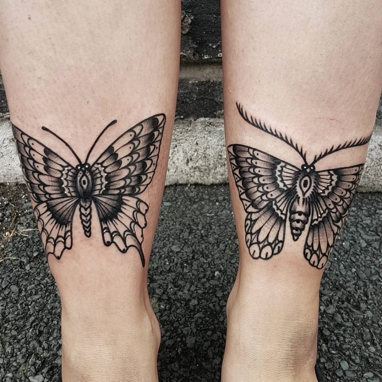 Eye tattoo on the knee - Tattoogrid.net