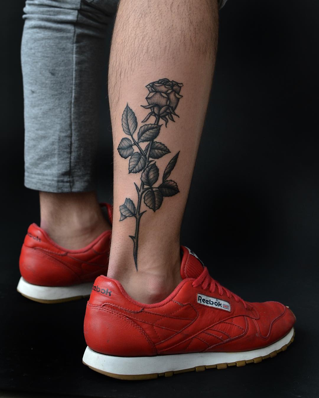 Freehand flower by @tototatuer