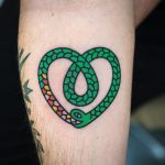 Heart-shaped green snake by @woo_loves_you