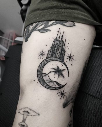 Moon tower by @thomasetattoos