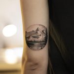 Mountains by @xavtattoo