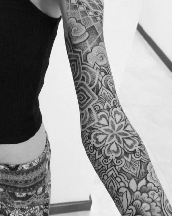 Ornamental sleeve by @hellotako
