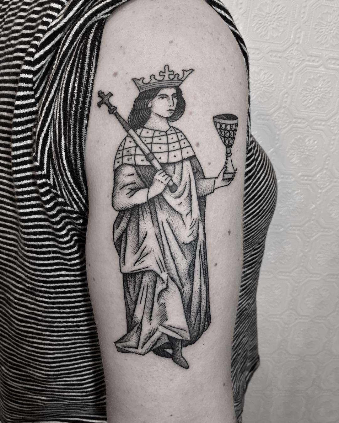 Queen of cups tattoo by @justinoliviertattoo