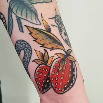 Strawberries by @rabtattoo