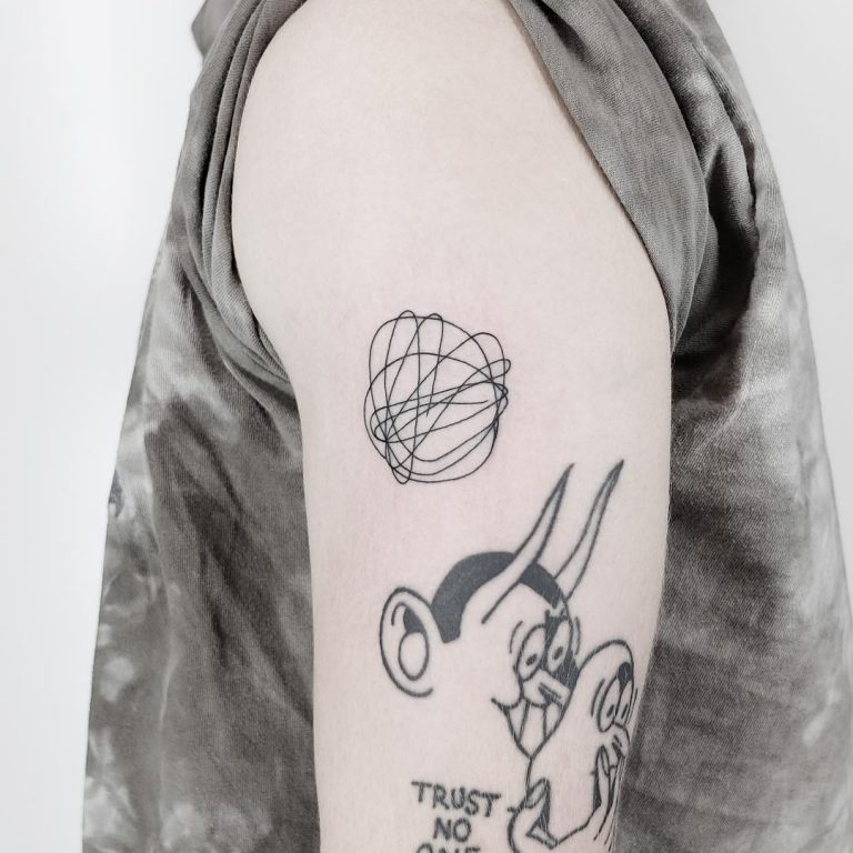 Abstract tree tattoo by Studio Bysol