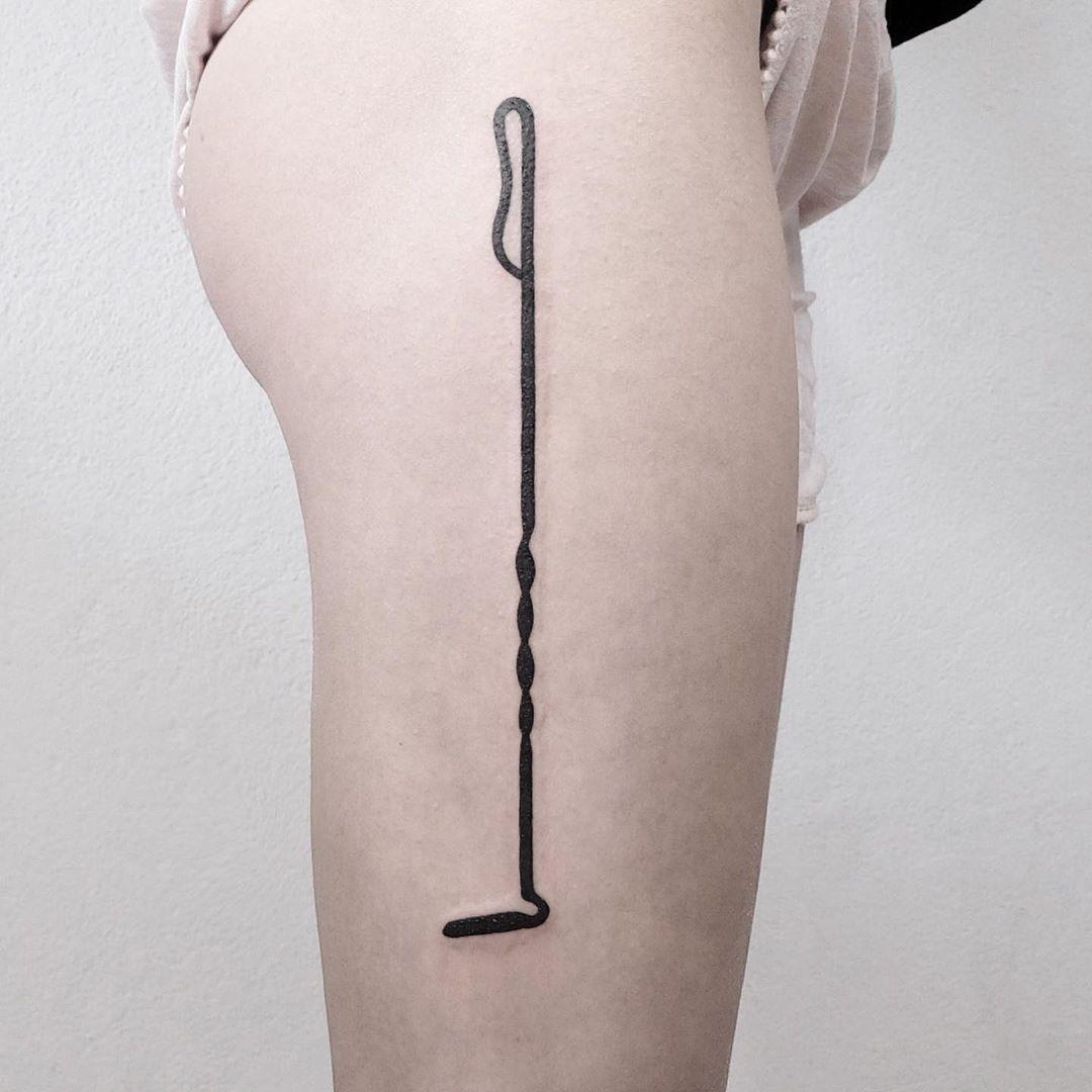 Ash rake tattoo by @mateutsa