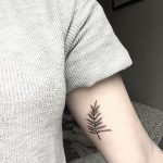 Leaf by @rebecca_vincent_tattoo