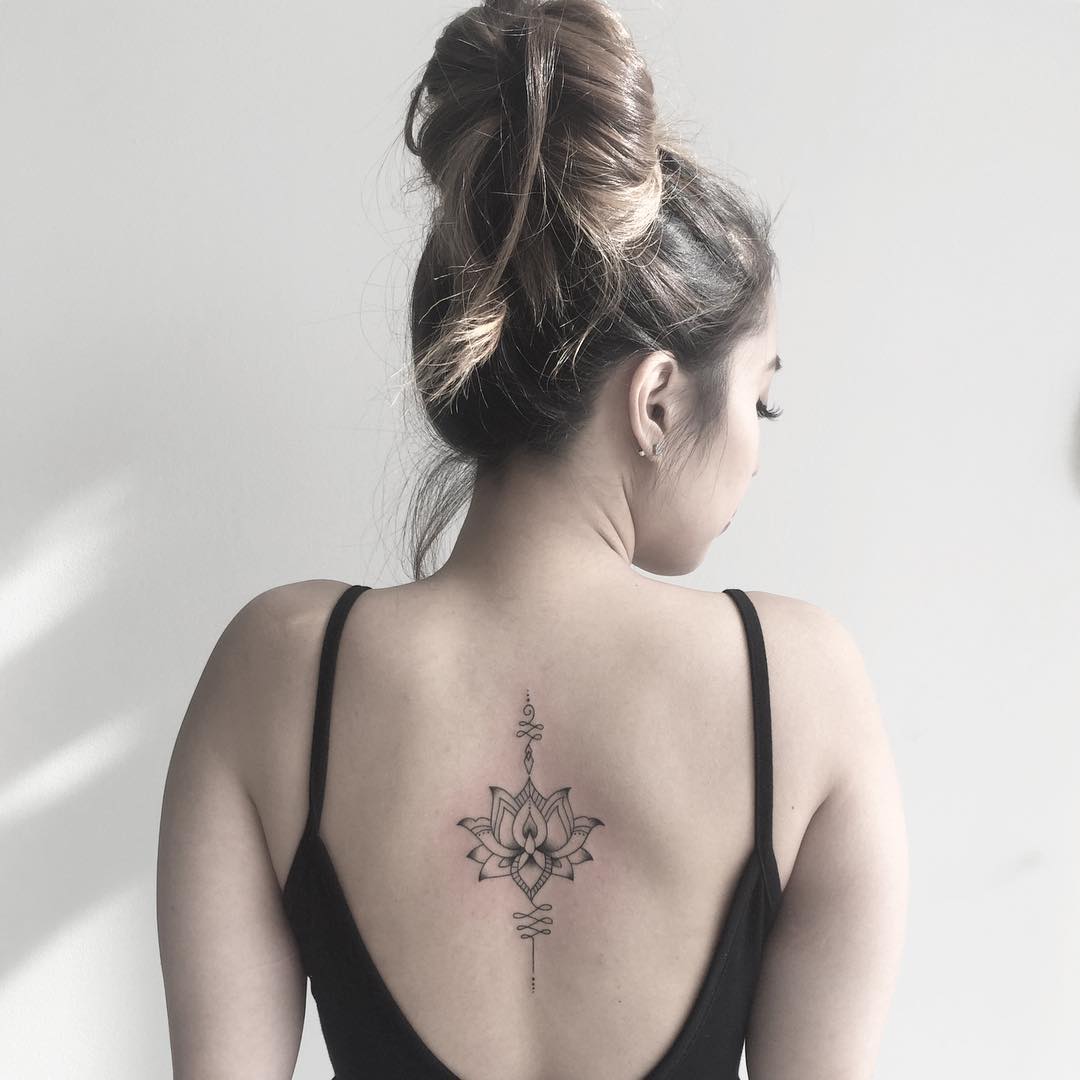 Lotus on a back by @joannamroman