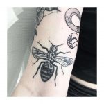 Bumblebee tattoo by @vlada.2wnt2