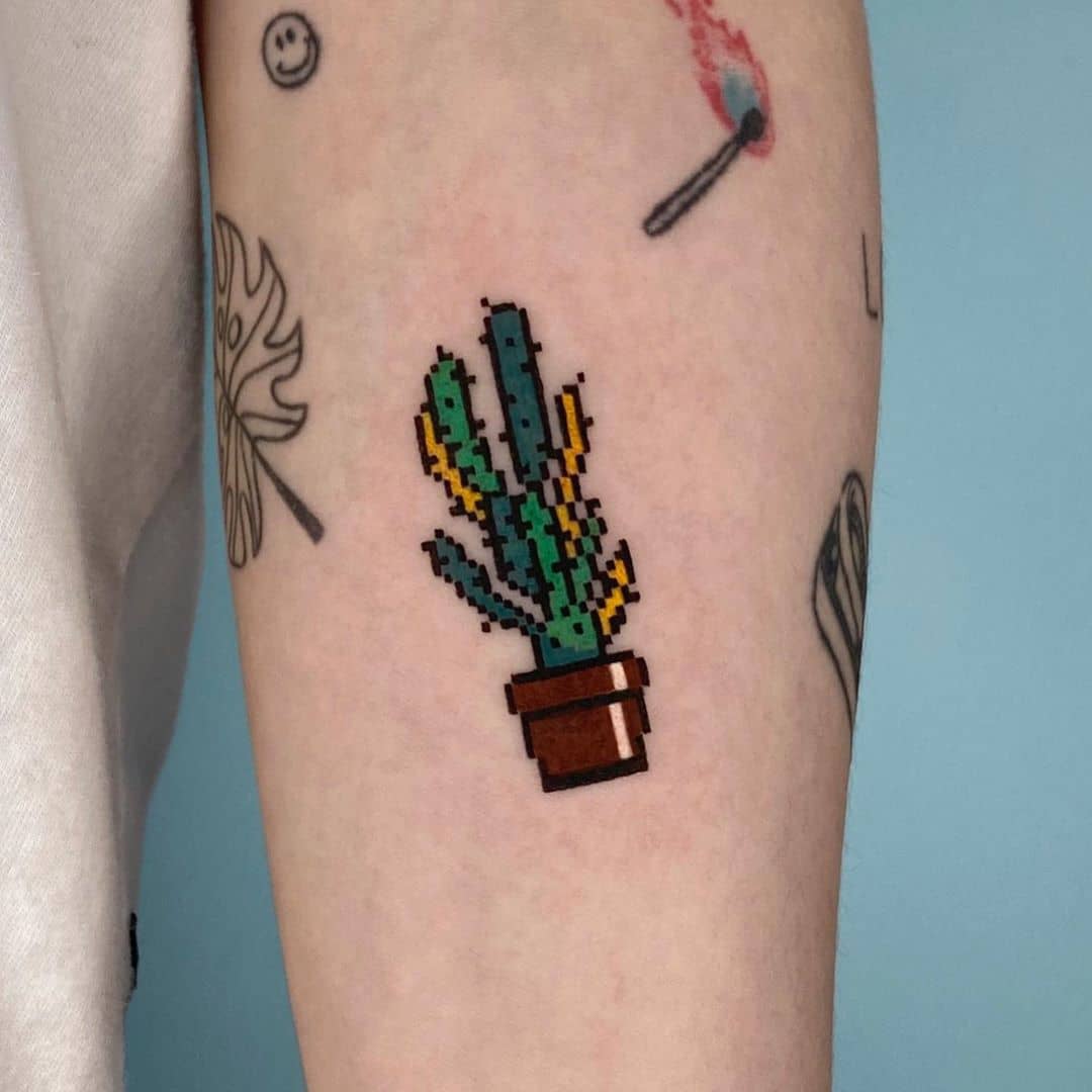 Pixel cactus by @88world.co.kr