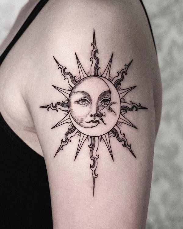 Sun and Moon by tattooist Arang Eleven
