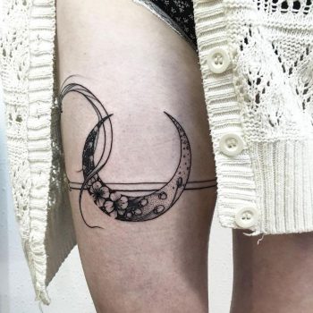 Dotwork Floral Moon by @vlada.2wnt2