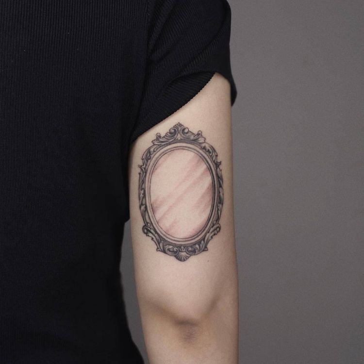 Mirror Tattoo by @magblxck