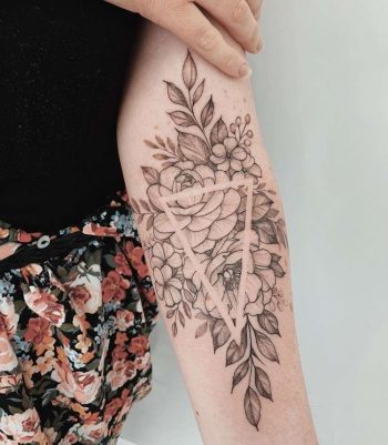 Negative Space Floral Triangle Tattoo by @anna_bravo_