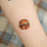 Hamburger Tattoo by @saegeemtattoo