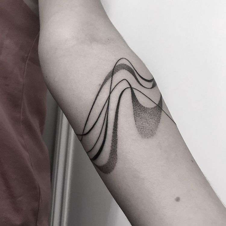 Abstract Wave by @whitingtattoos