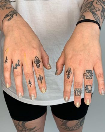 Finger Tats by @kirkbudden