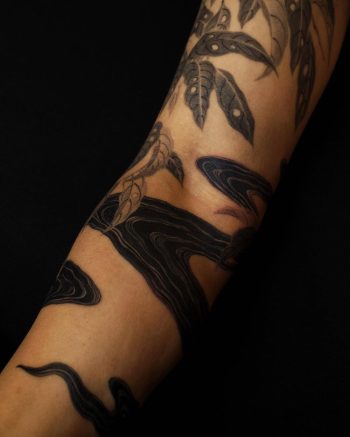 Black River Tattoo by @moon.cheon