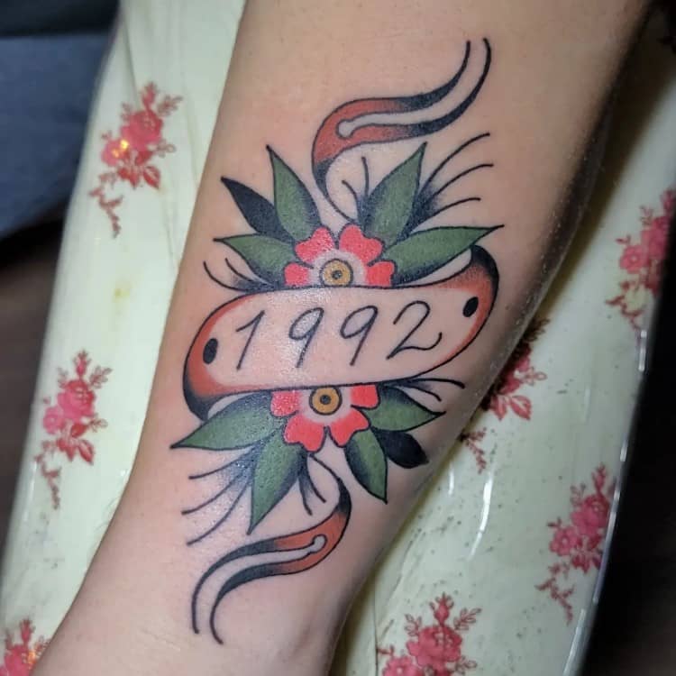 Traditional 1992 tattoo designs by @goldeneyes.tattoo