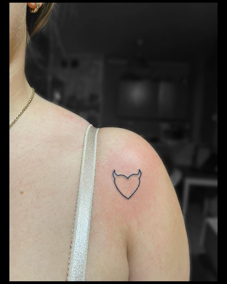 Heart With Horns Tattoo by @jagodziarka