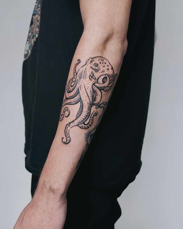 Octopus Temporary Tattoo Idea by @myrkur_tattoo