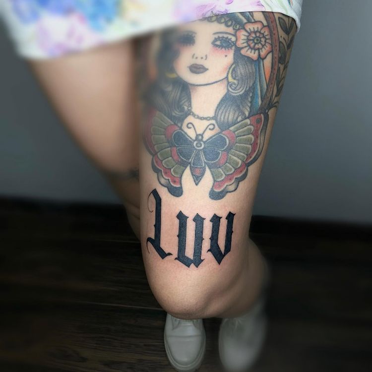 Luv Tattoo by @matheuz.ink