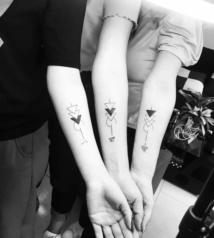 Learn 94+ about tattoos for three friends best .vn