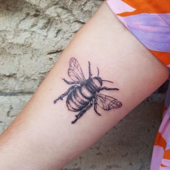 Vintage Bumble Bee Tattoo by @shantitattooing