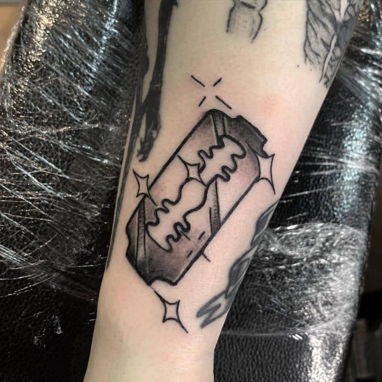 Razorblade Tattoo by @candychainsaw_tattoos