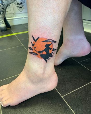 Ankle Tattoos - The Most Beautiful Tattoo Ideas For This Delicate Body Part