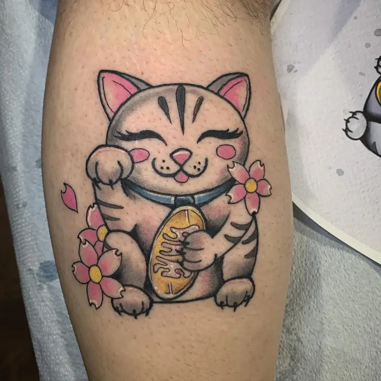Japanese Lucky Cat Tattoo by @jaimeetattoos